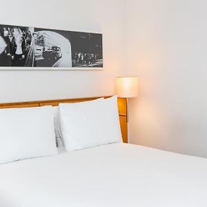 Chambre Lit Queen-Size